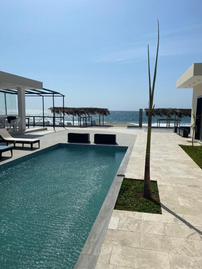 Riviera Vichayito Hotel Exterior photo